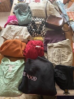 I attatch pictures like this to all live show orders after ❤️